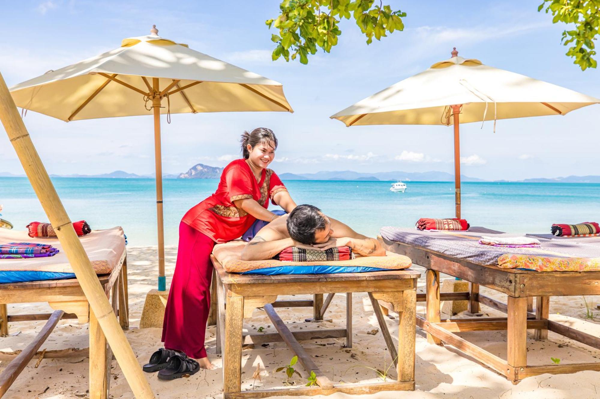 Royal Yao Yai Island Beach Resort Ko Yao Yai Exterior photo